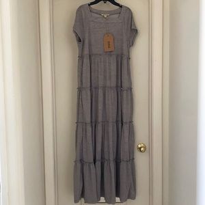 Size L flowy dress